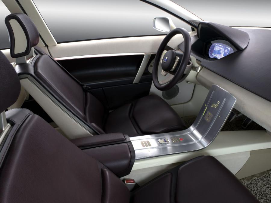  Volvo Versatility Concept Car 2003 года  (фото 3 из 31)